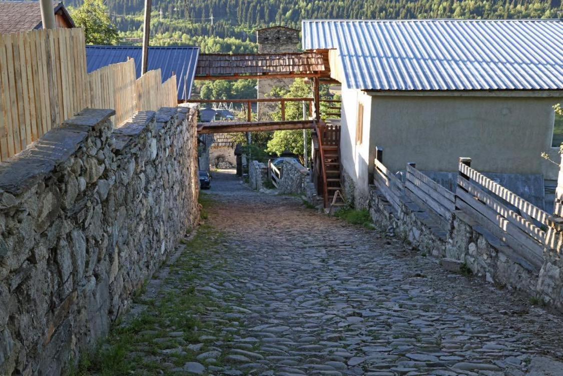 Mestialux Guesthouse Екстериор снимка