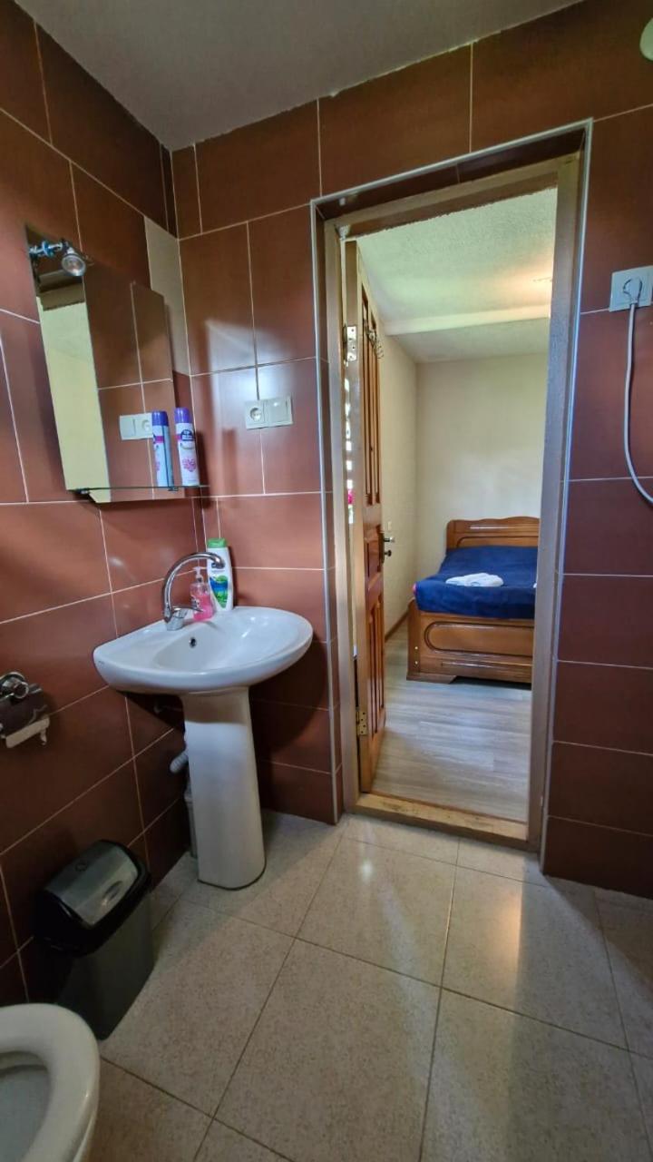 Mestialux Guesthouse Екстериор снимка