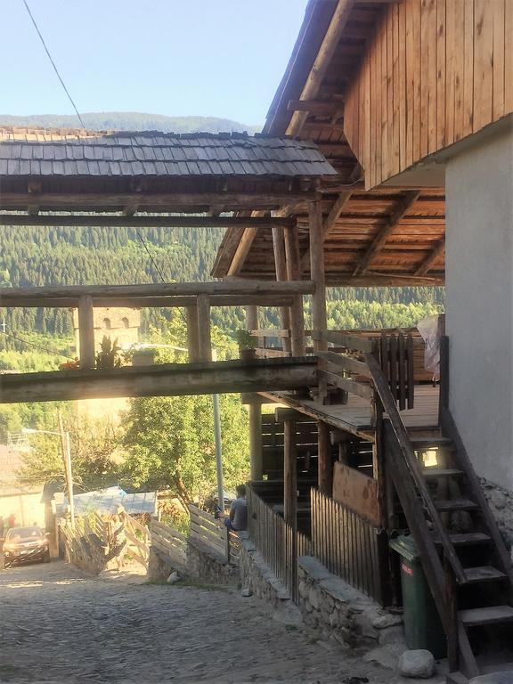 Mestialux Guesthouse Екстериор снимка