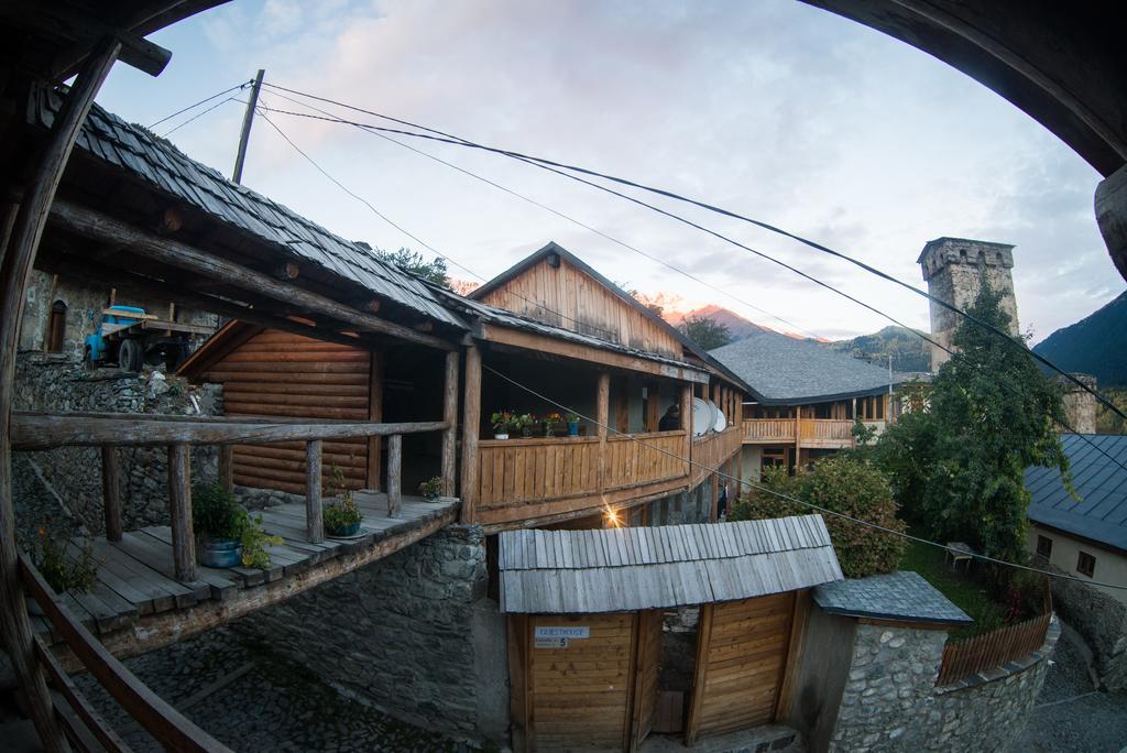 Mestialux Guesthouse Екстериор снимка