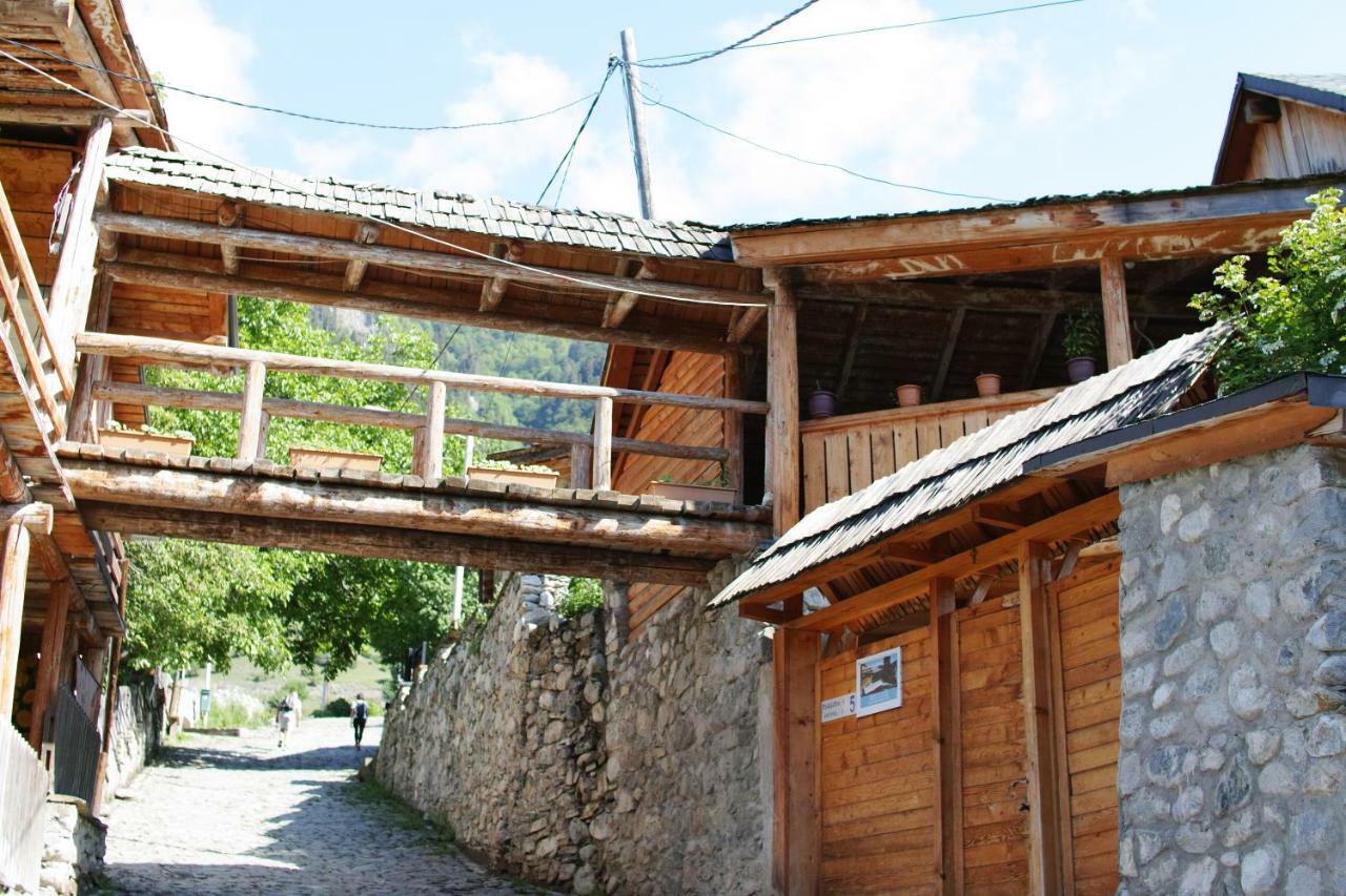 Mestialux Guesthouse Екстериор снимка