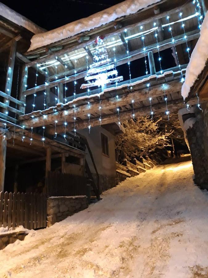 Mestialux Guesthouse Екстериор снимка